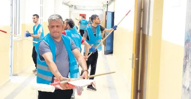 Küçükçekmece’de denetimli serbestlik yükümlüleri okullarda “Geçmişin İzlerini Sil, Geleceğe Renk Kat”