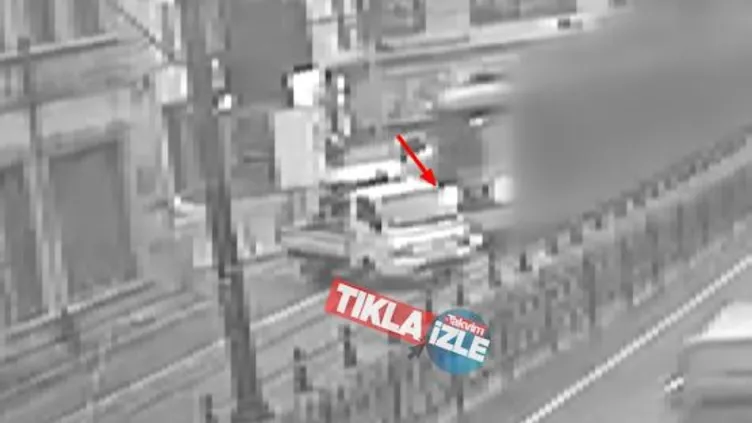 ▶️ Beyoğlu’nda feci kaza! Tramvayın kamyoneti sürüklediği anlar kamerada!