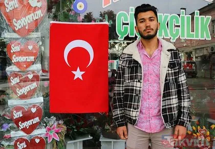 Türkiye şehitlerimize ağlıyor! Hatay’da her yer Türk bayraklarıyla donatıldı!