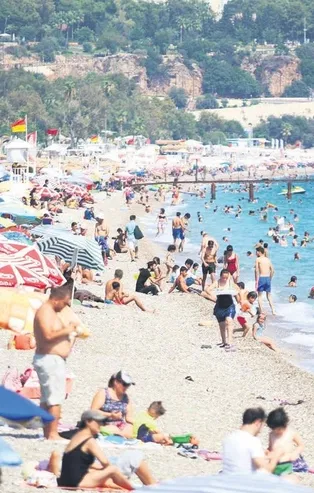 Rusya'nın Türkiye ile uçuşları sınırlandırma kararı tepki topladı! 1 milyon turist mağdur...