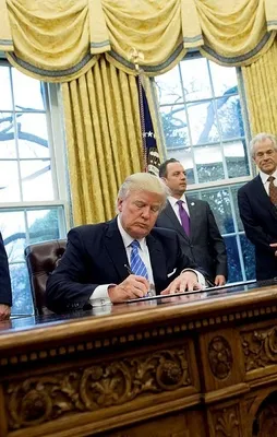 Donald Trump vazgeçmiyor! İmzayı attı...