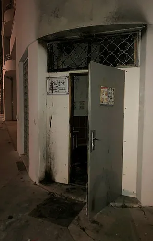 Fransa'da camiye alçak saldırı