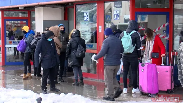 İstanbul 15 Temmuz Demokrasi Otogarı'ndaki yasak minibüslerle delinmeye çalışıldı! Edirne ve Tekirdağ'a kaçak yolcu... - 1