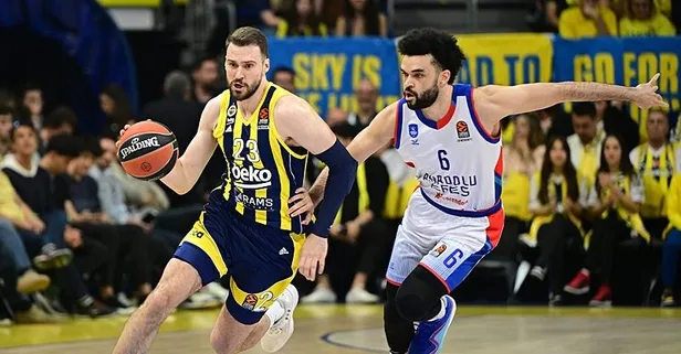 THY Avrupa Ligindeki Türk derbisinde kazanan Anadolu Efes | MAÇ SONUCU ÖZET: Fenerbahçe Beko: 80 - Anadolu Efes: 82