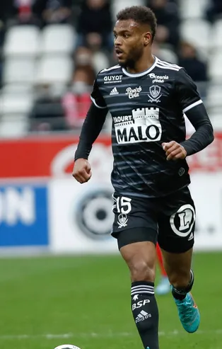 Galatasaray'da Steve Mounie sürprizi