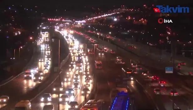 İstanbul’da ilk iş gününde trafik yoğunluğu