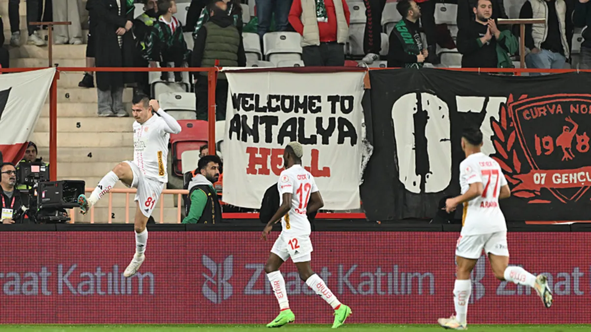 Evinde hata yapmadı! Antalyaspor Kocaelispor'u 3-1 yendi
