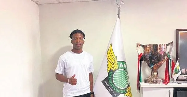 Akhisarspor büyük bir skandalla çalkalanıyor! Chisom Onyebueke...