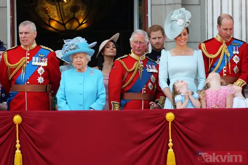 İngiltere'yi sarsan karar! İngiltere Prensi Harry ve Meghan Markle İngiliz kraliyet ailesi üyeliğinden çekildiklerini açıkladı - 9