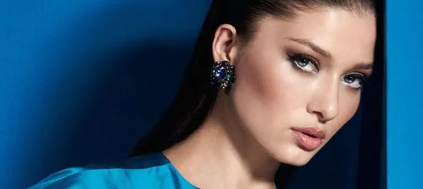 Nurgül Yeşilçay İrandaki depreme yakalandı