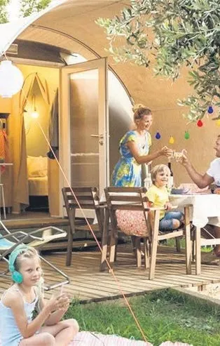 Kamp yapmak isteyenler ‘glamping’ tesislerine yöneldi! Tesislerin gecelik fiyatı 8 bin liraya kadar çıktı