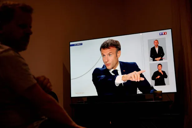 azerbaycandan-macrona-sert-tepki-catismaya-dini-faktorle-yaklasmasi-tehlikeli-1695649398523.jpg Azerbaycan’dan Macron’a sert tepki: Çatışmaya dini faktörle yaklaşması tehlikeli-2