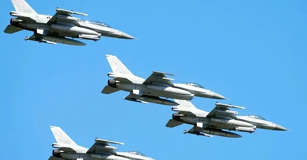 Polonya'da F-16 uçağı düştü! Pilot hayatını kaybetti