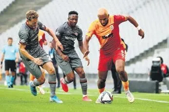 steaua-bukresin-patronu-becaliden-galatasaraya-sitem-morutan-icin-odeme-almadim-1642460688406.jpeg Steaua Bükreş’in patronu Becali'den Galatasaray'a sitem! "Morutan için ödeme almadım"-4