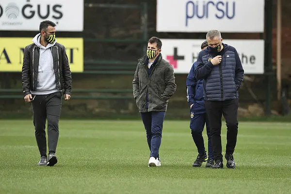 1614781203000.jpg Fenerbahçe'de Caner Erkin görüşmesi öncesi Erol Bulut'tan kritik rapor-3