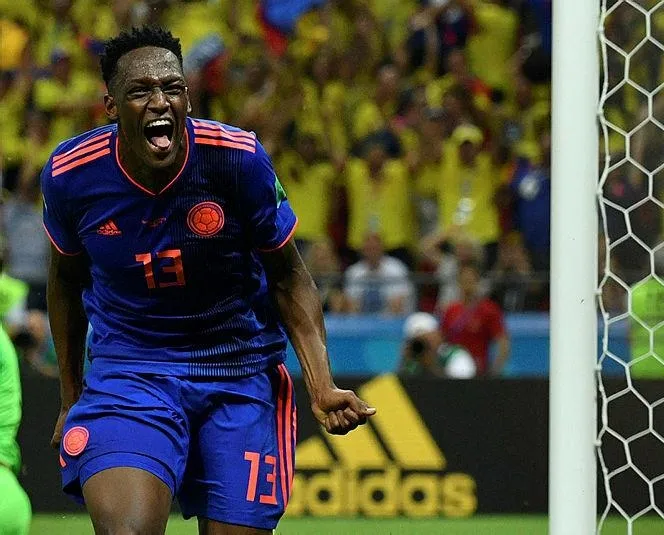 Yerry Mina imzaya kaldı