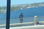 15 Temmuz Şehitler Köprüsü'nde intihar girişimi