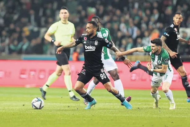 besiktas-giresunspor-karsisinda-iki-onemli-puan-birakti-1650236912448.jpeg Beşiktaş Giresunspor karşısında iki önemli puan bıraktı-5