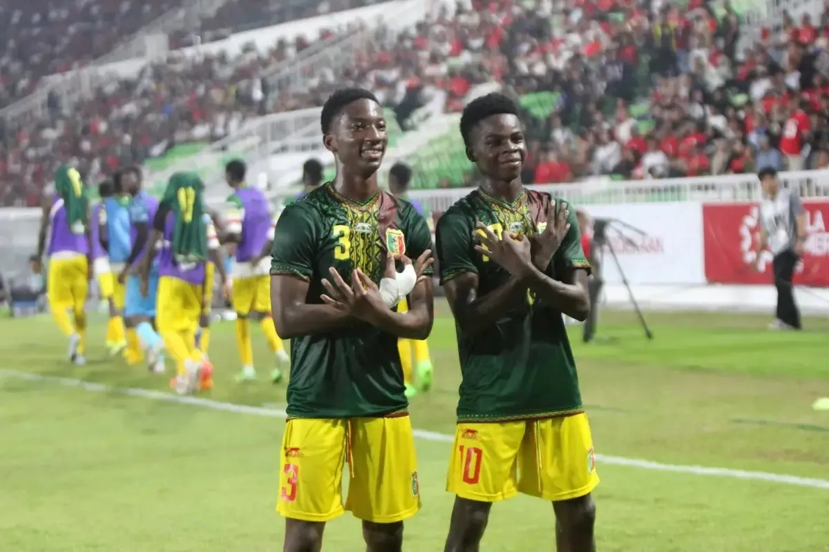 Fenerbahçe'den iki transfer sürprizi! Dünya devleriyle yarış başladı - 16