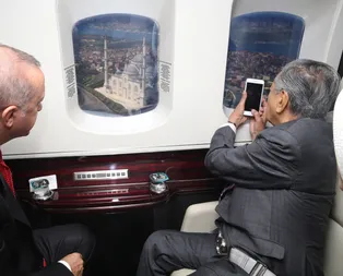 Başkan Erdoğan Malezya Başbakanı Muhammede İstanbulu havadan tanıttı