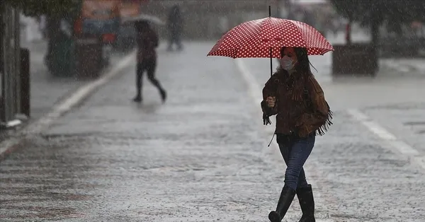HAVA DURUMU | Resmi tatili hafta sonu tatiliyle birleştirenler dikkat! Meteoroloji'den 33 ile uyarı! Kar geliyor!