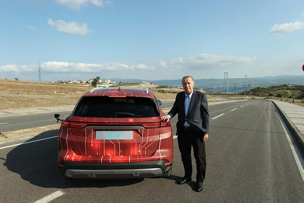 togg-batarya-kapasitesi-nasil-motoru-yerli-mi-toggun-renkleri-ne-olacak-hizi-motor-ve-sarj-gucu-nasil-1666977649736.jpg TOGG'un renkleri ne olacak, hızı, motor ve şarj gücü nasıl? TOGG batarya kapasitesi nasıl, motoru yerli mi?-5