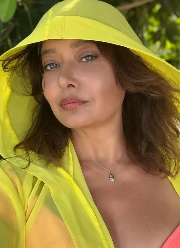 Ramazandaki gibi 15 saat aç kalıyor! '16 kilo verdim' diyerek açıkladı: 47'lik Nurgül Yeşilçay'ın şıpır şıpır kilo verdiren diyeti!-7