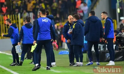 Fenerbahçe - Yukatel Denizlispor maçında dikkat çeken kare! Emre Belözoğlu yedek kulübesinde...