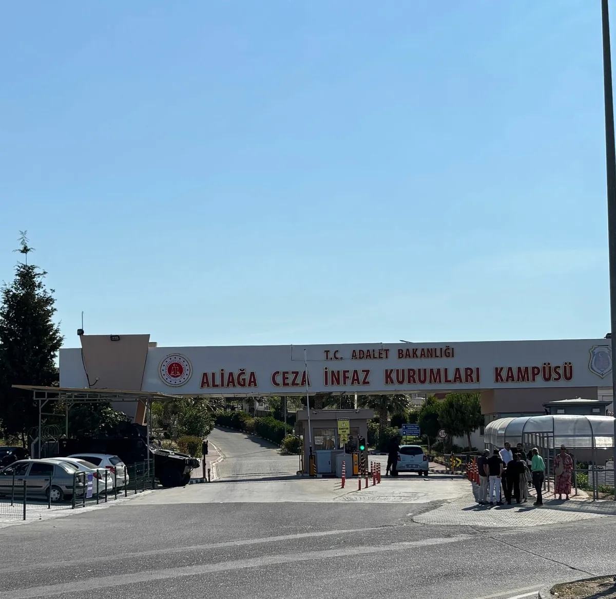 1782393428705.jpeg İZBETON'daki yolsuzluk soruşturmasında yeni dalga: 6 gözaltı-3