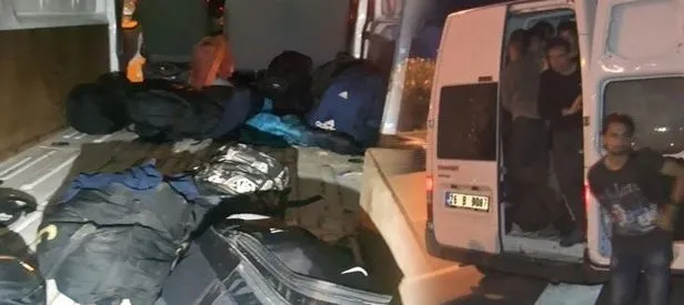 Polisi görünce çil yavrusu gibi dağıldılar