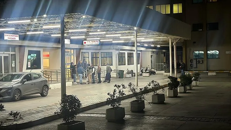 Yaralılardan biri tedavi altında (DHA)