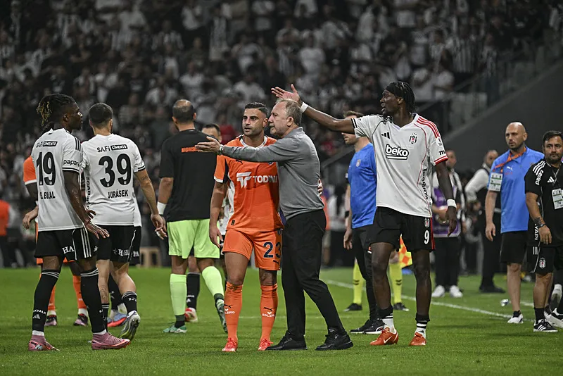 Beşiktaş'ın Başakşehir galibiyetinde kırmızı kart detayı! "Geç kaldı kriz çıktı" - 12
