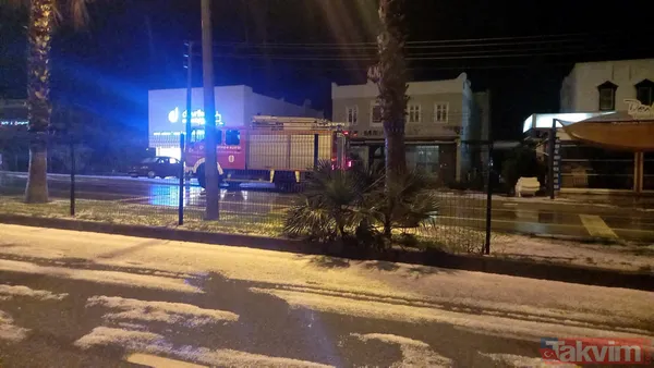 Bodrum'u sağanak vurdu! İş yerleri ve evleri su bastı - 10