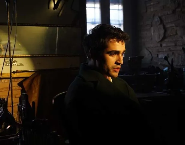 yali-capkininda-abidinin-cinsel-iliski-sirri-ortaya-cikti-pelinin-bebeginin-babasi-bakin-kim-cikti-herkes-feri-1700207439789.jpg Pelin'in bebeğinin babası bakın kim çıktı! Yalı Çapkını'nda Abidin'in cinsel ilişki sırrı ortaya çıktı! Herkes Ferit sandı meğer...-2