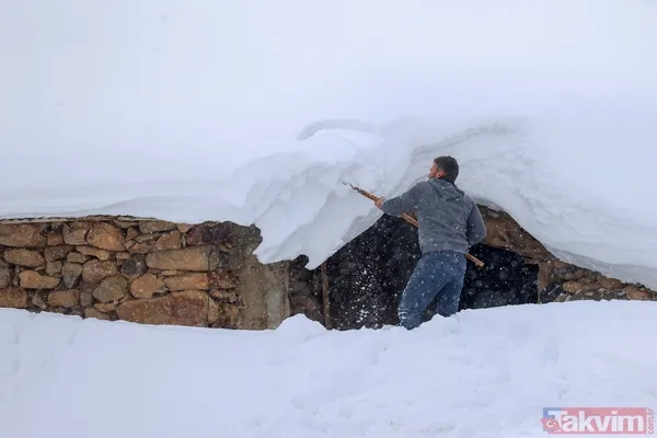 Kar kalınlığı 2 metreyi aştı! Van'ın köylerinde 'beyaz esaret' yaşanıyor - 2