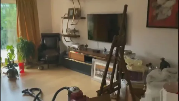 borsa-islemlerinde-usulsuzluk-iddiasiyla-8-kisi-gozaltinda-borsa-istanbulda-manipulasyon-iddiasi-sonrasi-dugme-1664713739498.jpg Borsa işlemlerinde usulsüzlük iddiasıyla 8 kişi gözaltında! Borsa İstanbul'da manipülasyon iddiası sonrası düğmeye basıldı-2