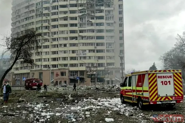 Buğday değil ölüm tarlası! Askerleri öldürüp servis ettiler! Rusya-Ukrayna savaşında çarpıcı kareler... - 37