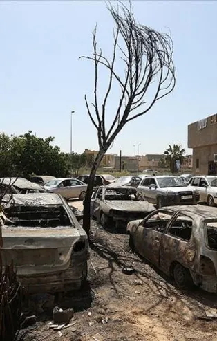 Son dakika: Libya'da darbeci Hafter'den roketli saldırı: 4 kişi hayatını kaybetti