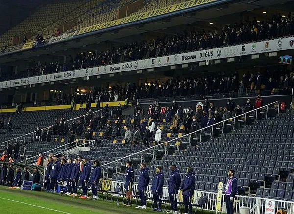 hincal-uluctan-spor-savcisina-dikkat-ceken-cagri-fenerbahce-galatasaray-macinda-olanlar-kimlere-kufur-kafir-saldirdi-1613717956438.jpg Hıncal Uluç'tan spor savcısına dikkat çeken çağrı: Fenerbahçe - Galatasaray maçında olanlar kimlere küfür kafir saldırdı?-5