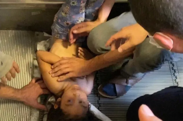 İstanbul'da metro istasyonunda 7 yaşındaki Berfin Demir merdivenlere sıkıştı