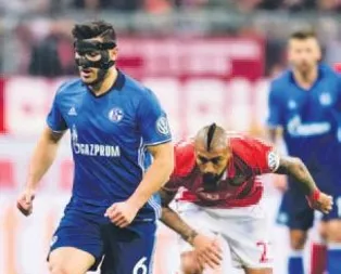 Lionel Carole gidecek Kolasinac gelecek