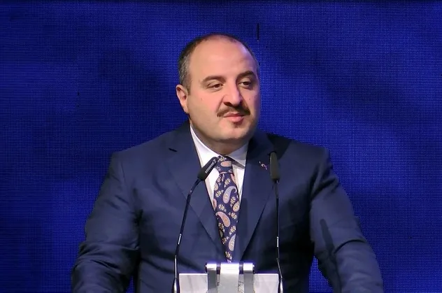 Son dakika: Sanayi ve Teknoloji Bakanı Varank'tan maske açıklaması
