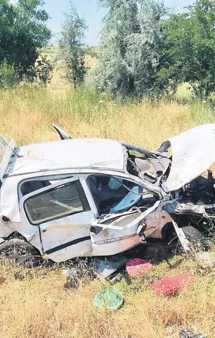 Cenaze yolunda facia!