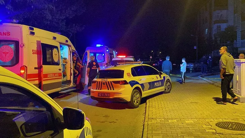 1716676655060.jpeg Konya'da tekel bayisine silahlı saldırı: 4 kişi yaralandı-3