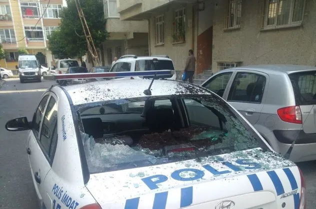 İstanbul Bağcılar'da intihara teşebbüs eden vatandaşa polisten özel operasyon!