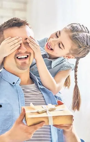 Babalar Günü'nde hediye arayanlara anket yardımı!  Babalar en çok teknoloji ürünlere ilgi duyuyor