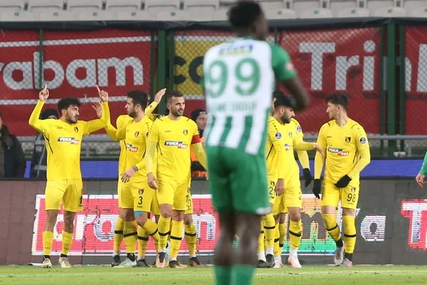 konyaspor-kotu-gidisati-durduramiyor-evinde-istanbulspora-yenildi-1675357081273.jpg Konyaspor kötü gidişatı durduramıyor: Evinde İstanbulspor'a yenildi-5