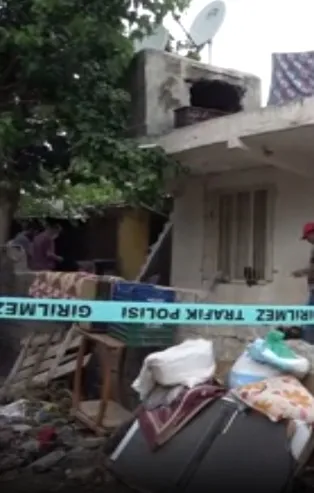 'Kıskançlık' krizi! Eşini bacaklarından vurdu