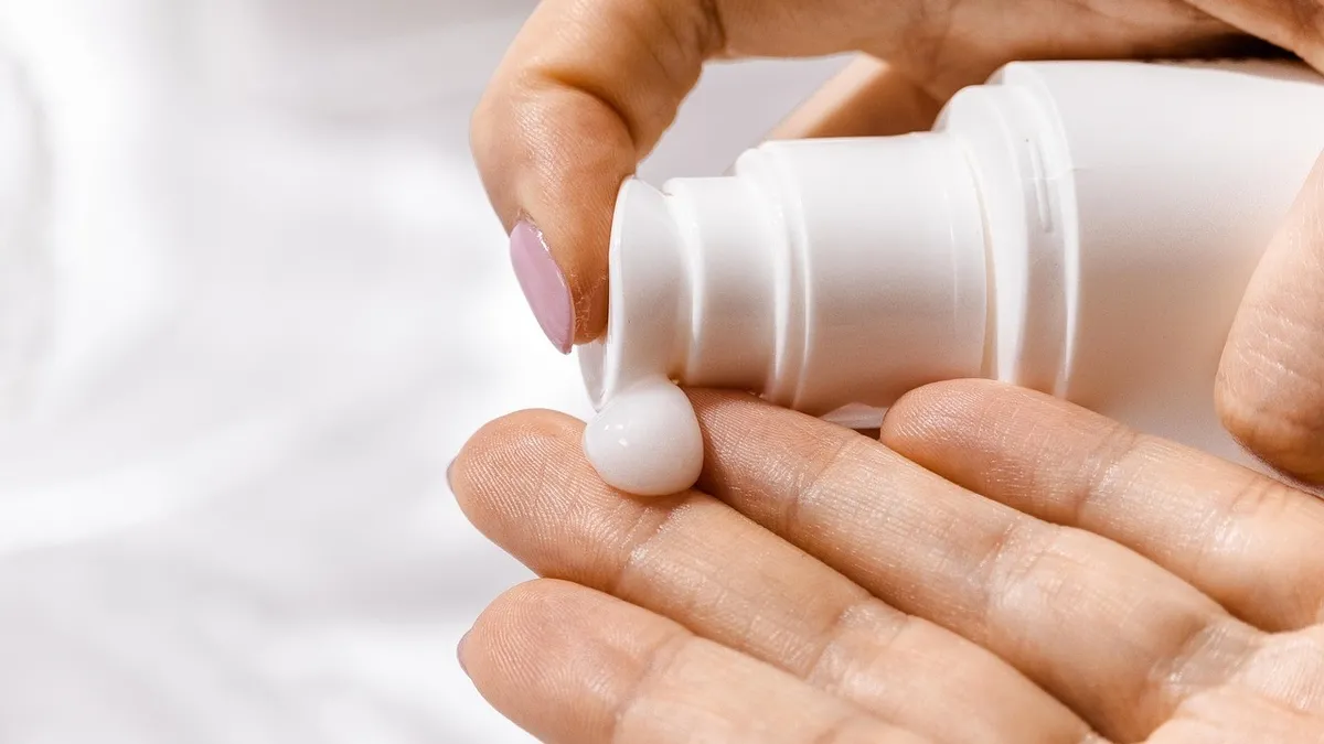 Ticaret Bakanlığından kozmetik ürünlere sıkı denetim! Güneş kremleri ve saç boyalarına yasak geliyor