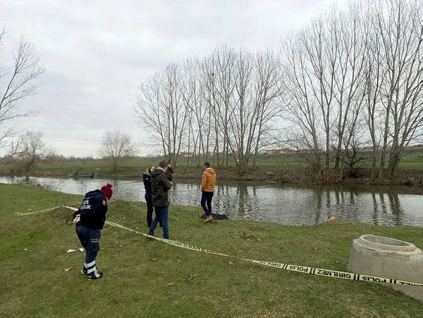 Edirne'de sır olay: Tunca Nehri'nde kadın cesedi bulundu!-1